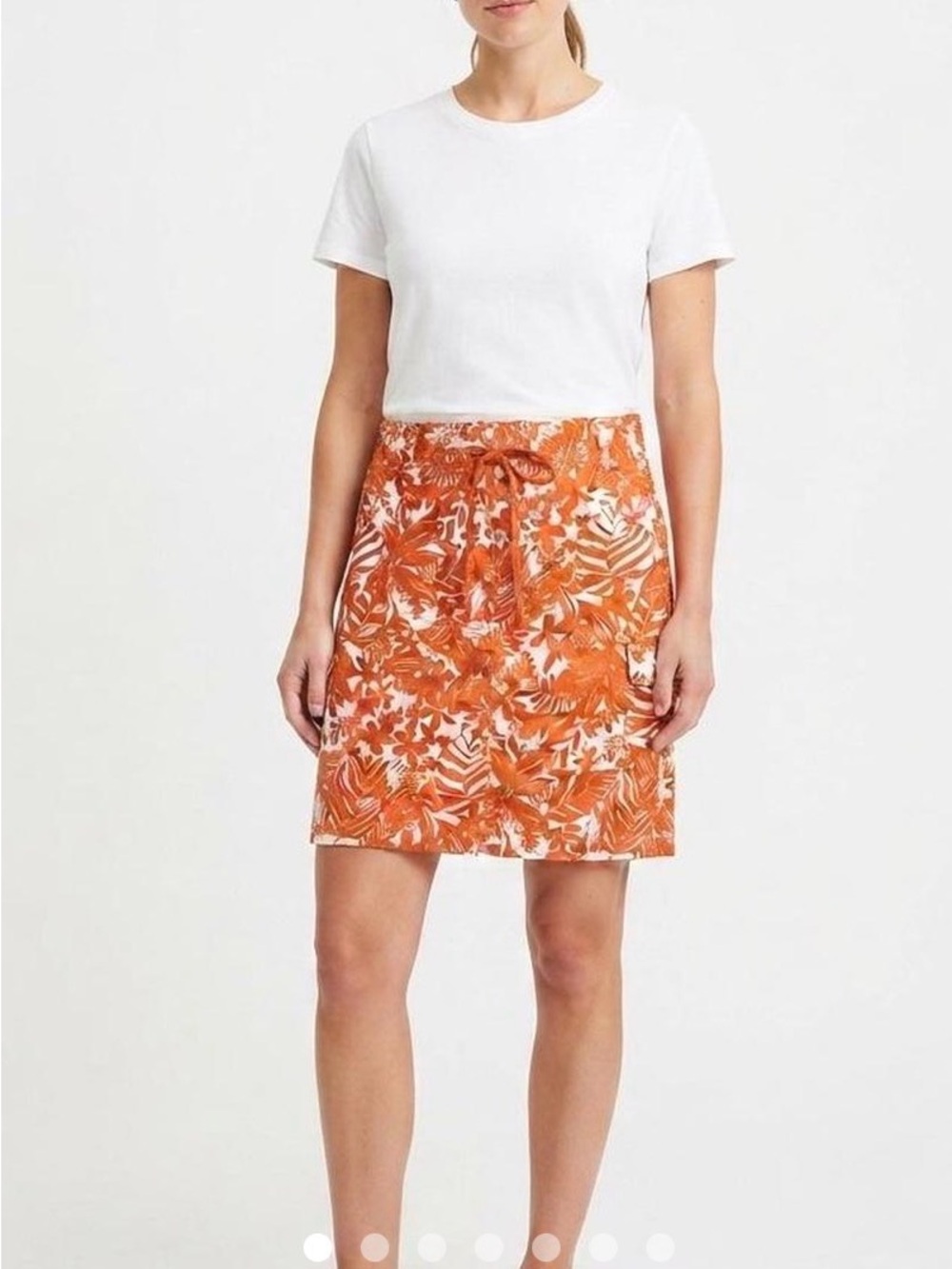 Liz Claiborne Tropical Print Skirt. Orange/White. Size 8